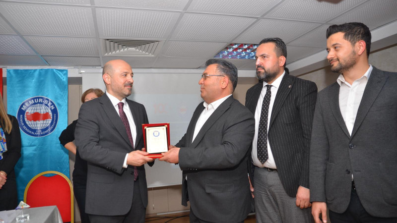 DR. HALİL NACAR: “MİLLETİMİZİN GÖNÜL MAKAMINA TALİBİM”