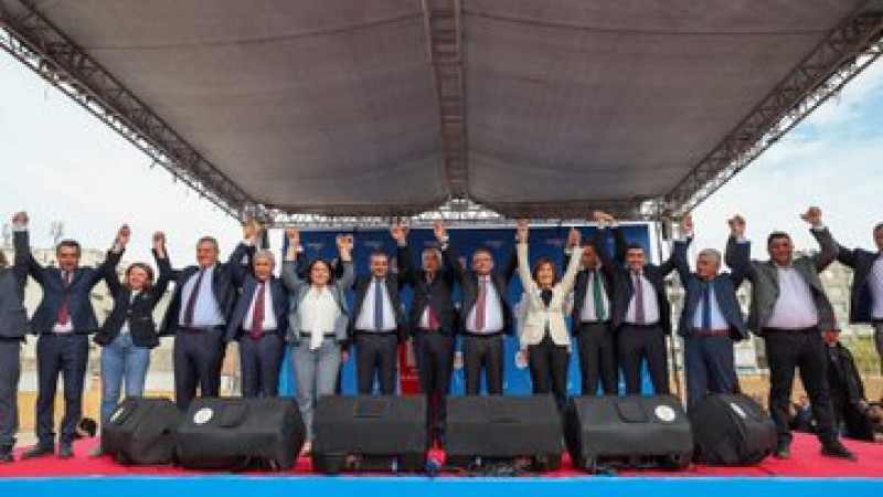  CHP LİDERİ ÖZEL ADANA İTTİFAKI OLARAK ADAYLARINA DESTEK İSTEDİ 