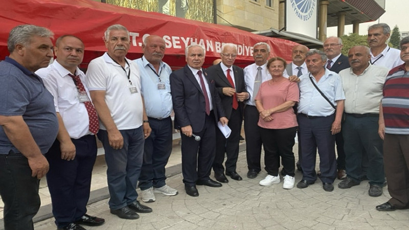 TÜRKİYE  EMEKLİLER  DERNEĞİNDE  ALİ VURANAY  GÜVEN TAZELEDİ