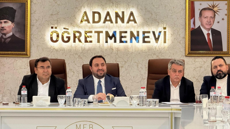 ADANA SAĞLIK HİZMETLERİNİN GELECEĞİ ADANA ÖĞRETMENEVİ’NDE MASAYA YATIRILDI
