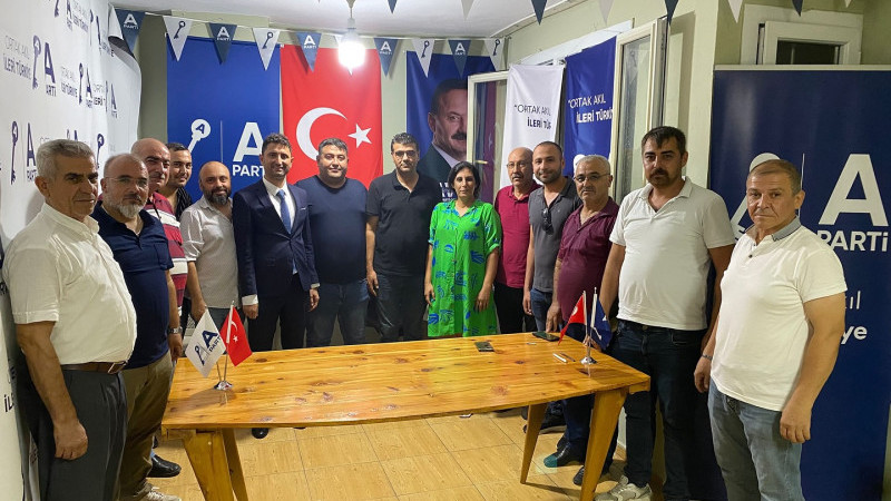 YRP’DEN İSTİFA EDİP A PARTİYE KATILDILAR