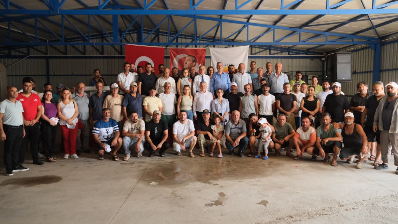 Karataş balıkçısına malzeme desteği