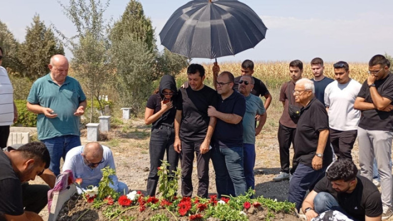 ‘ANASIZ KALDIM, ÖKSÜZÜM ARTIK!’