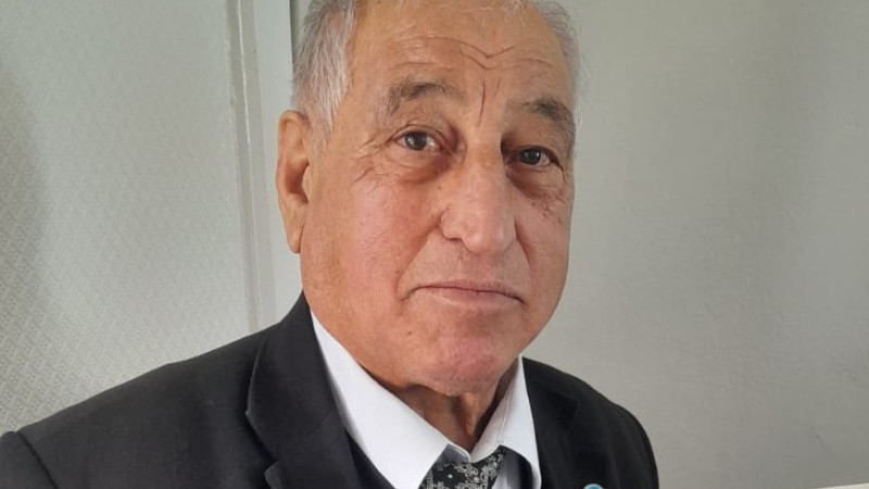 DSP YÜREĞİR İLÇE BAŞKANI AYHAN AĞDAŞ: “EMEKLİLER AÇLIĞA MAHKÛM EDİLEMEZ”