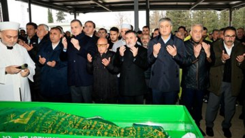 BAŞKAN TAMER  DAĞLI’’NIN  ANNESİ  SON  YOLCULUĞUNA  UĞURLANDI 