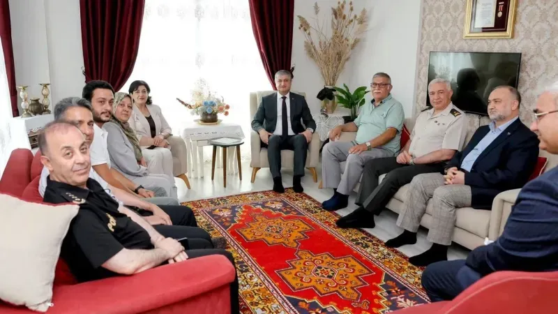 Vali Yavuz'dan 15 Temmuz Şehitlerinin Ailelerine Anlamlı Ziyaret