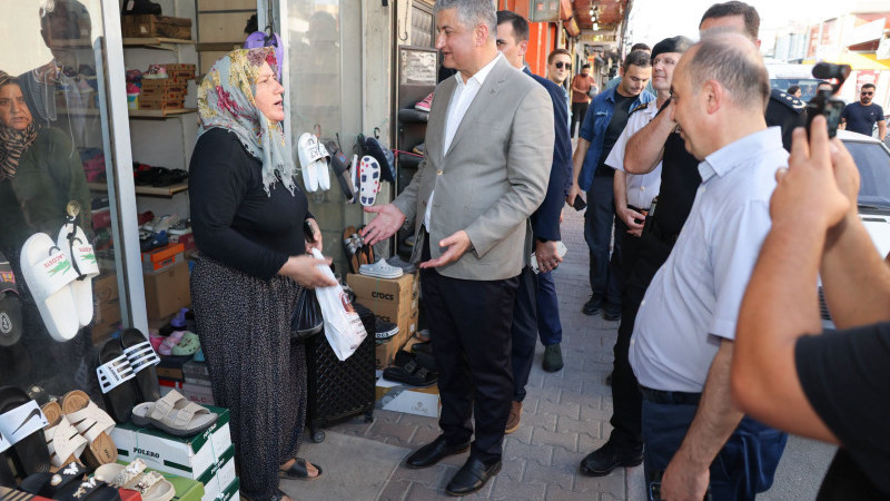 Adana Valisi Mustafa Yavuz’dan Seyhan Esnafına Samimi Ziyaret