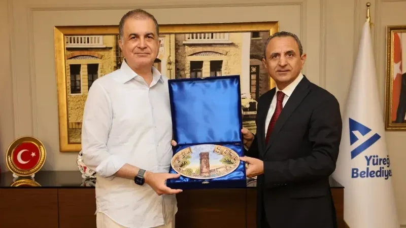 Ömer Çelik’ten Yüreğir Belediyesi’ne ziyaret