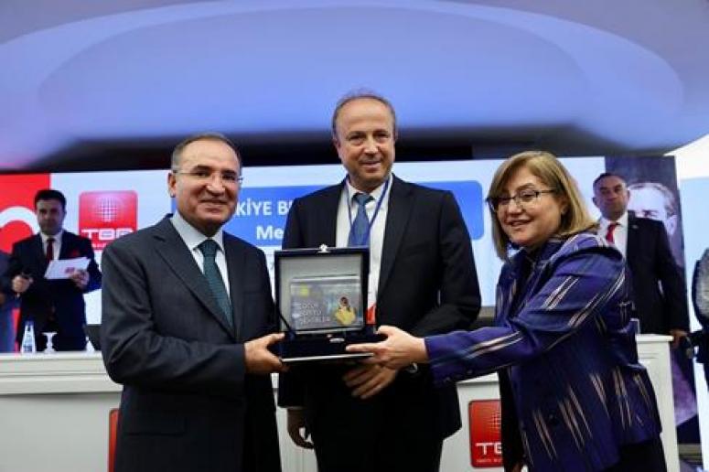 Avcılar Belediyesi’ne Çocuk Dostu Şehirler Ödülü
