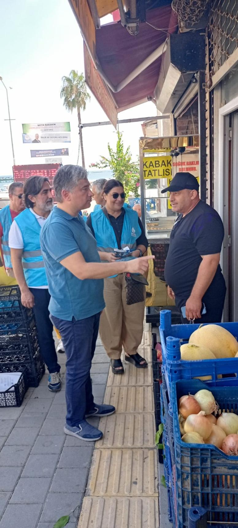 Kısacık Karataş’ta Esnafı Gezdi…