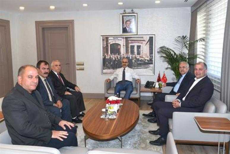 ADANA MİNİBÜSÇÜLER ESNAF ODASINDAN VALİ DEMİRTAŞ’A ZİYARET