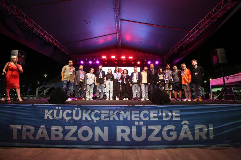 KÜÇÜKÇEKMECE’DEKİ TRABZON GÜNLERİ YOĞUN İLGİ GÖRDÜ