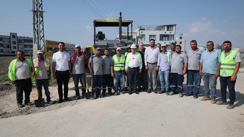BAŞKAN DEMİRÇALI ASFALT ÇALIŞMALARINI YERİNDE İNCELEDİ